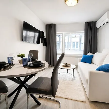 Blue Lagoon 1br Warna