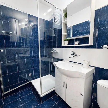 Blue Lagoon 1br Apartment *