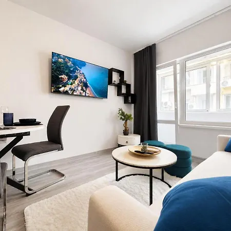 Blue Lagoon 1br Warna
