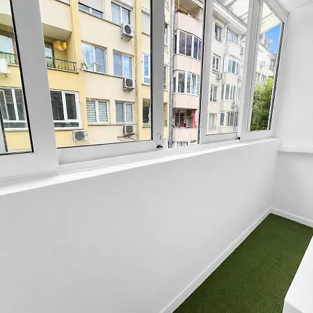 Blue Lagoon 1br